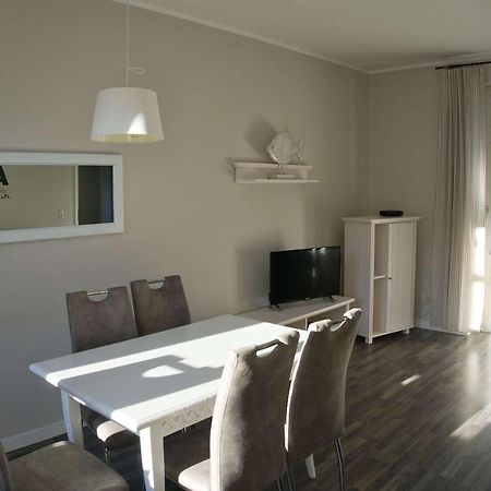 Balkon, Gratis Nutzung Vom Ahoi Erlebnisbad Und Sauna In Sellin - Residenz Strandeck Fewo01 ゲーレン エクステリア 写真