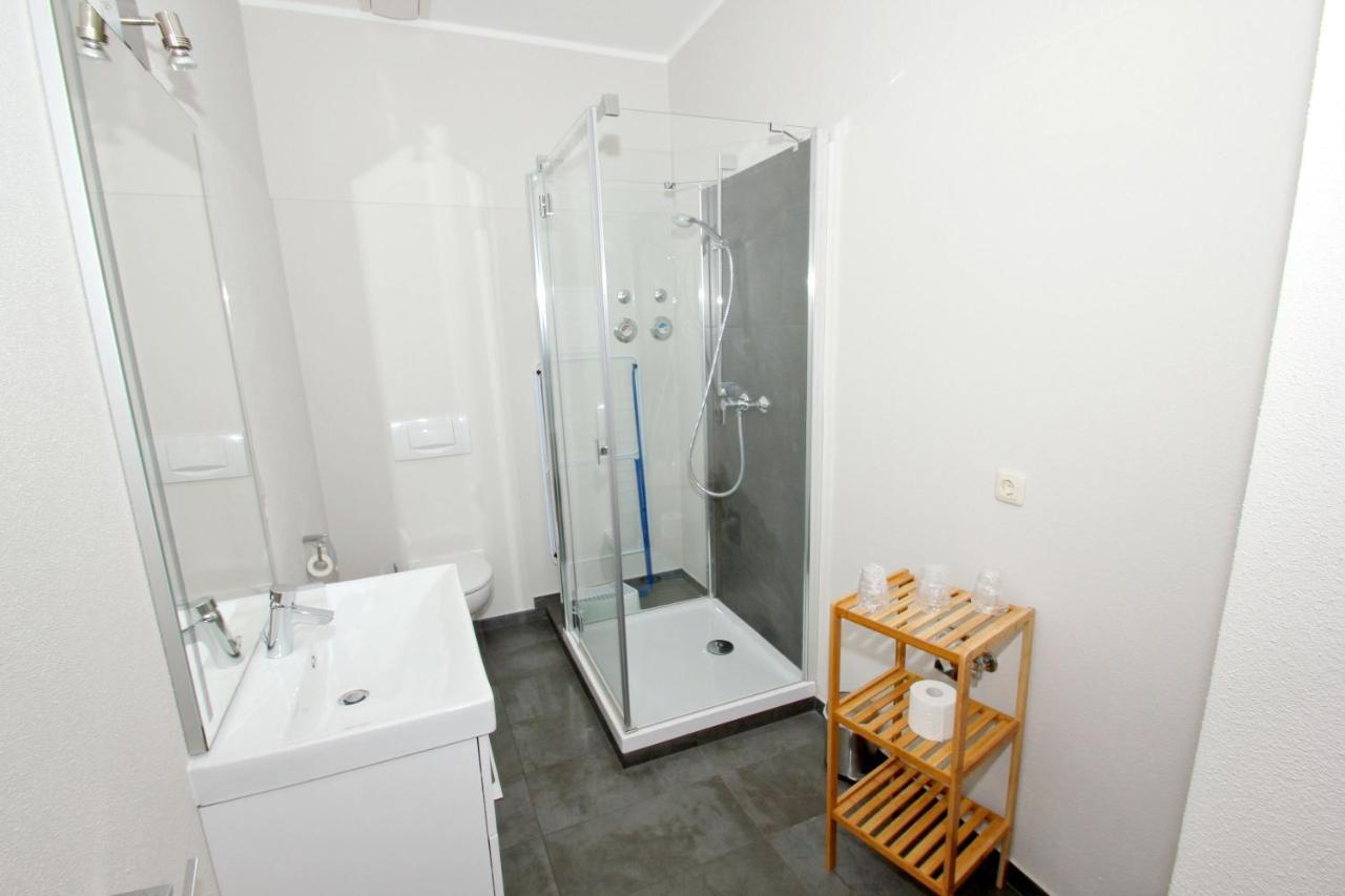 Balkon, Gratis Nutzung Vom Ahoi Erlebnisbad Und Sauna In Sellin - Residenz Strandeck Fewo01 ゲーレン エクステリア 写真