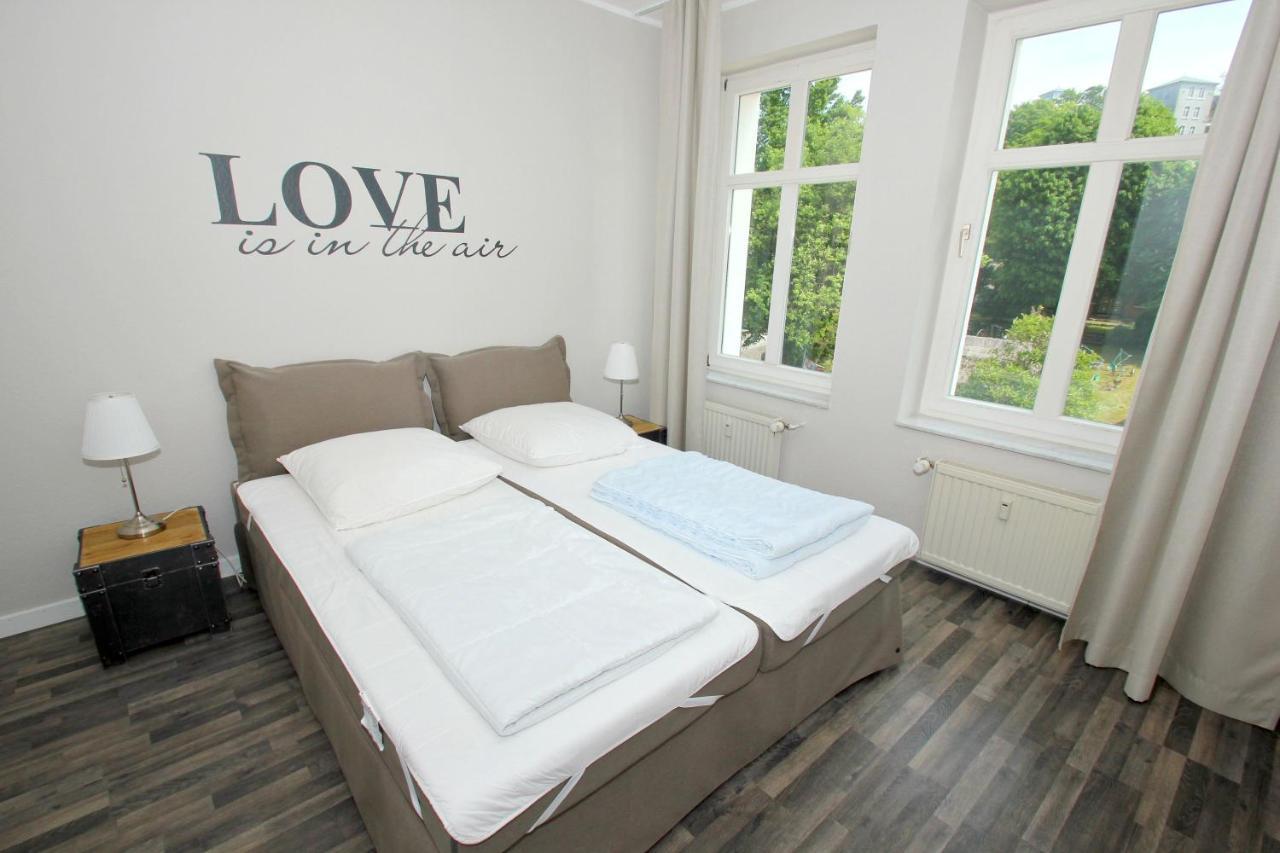 Balkon, Gratis Nutzung Vom Ahoi Erlebnisbad Und Sauna In Sellin - Residenz Strandeck Fewo01 ゲーレン エクステリア 写真